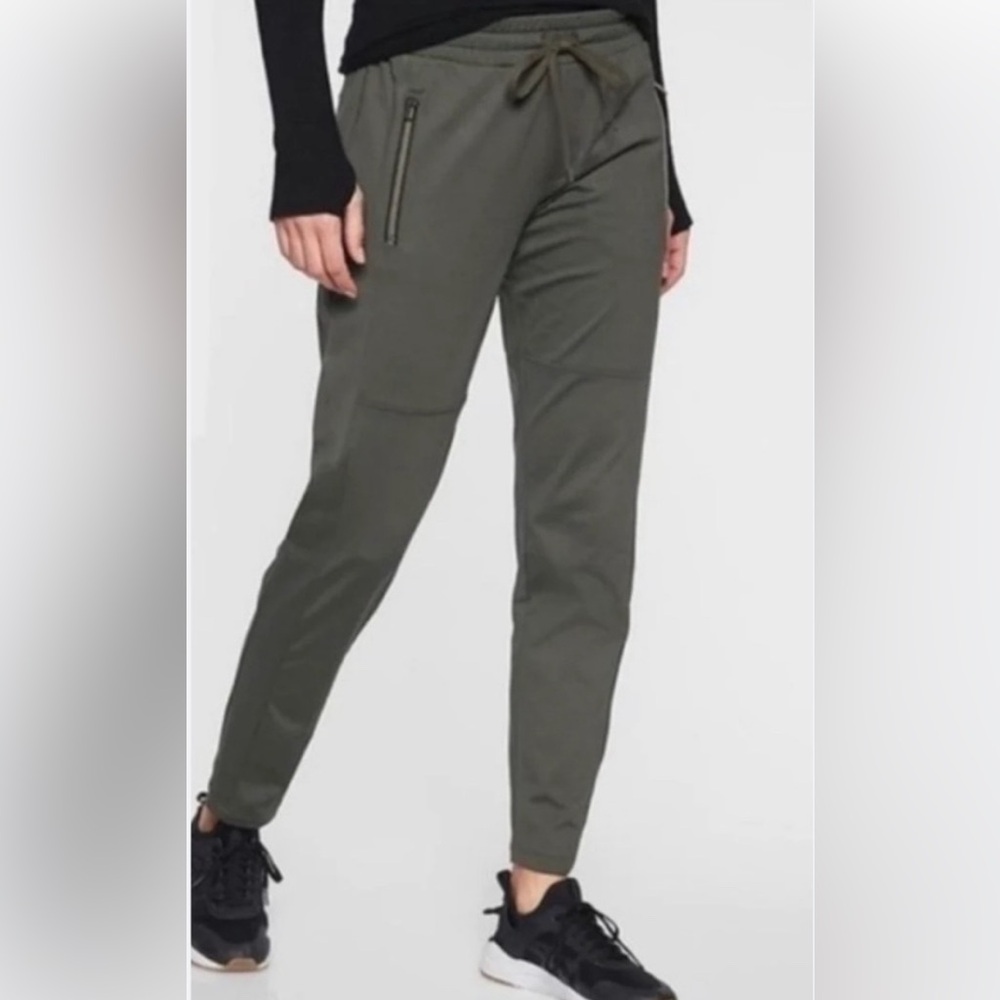 Athleta Hilltop Jogger Arbor Green Small - Picture 1 of 8